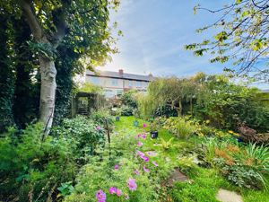 Photo 3- click for photo gallery